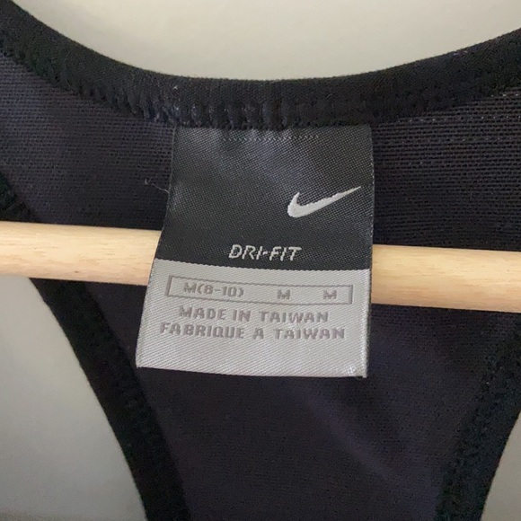 3/$25 black nike tank top - Picture 4 of 5